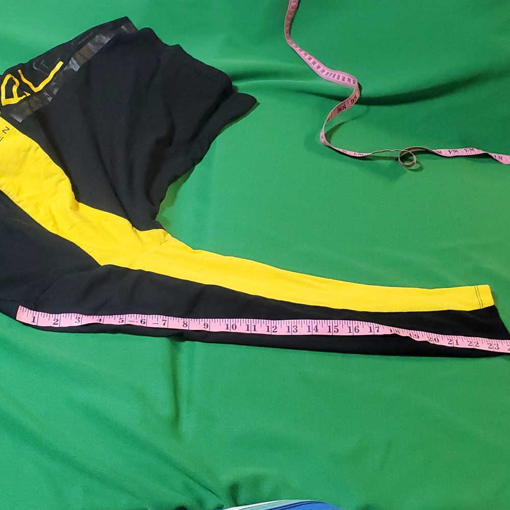 Women's vintage Ralph Lauren black yellow size Large logo long sleeve shirt - Picture 9 of 10